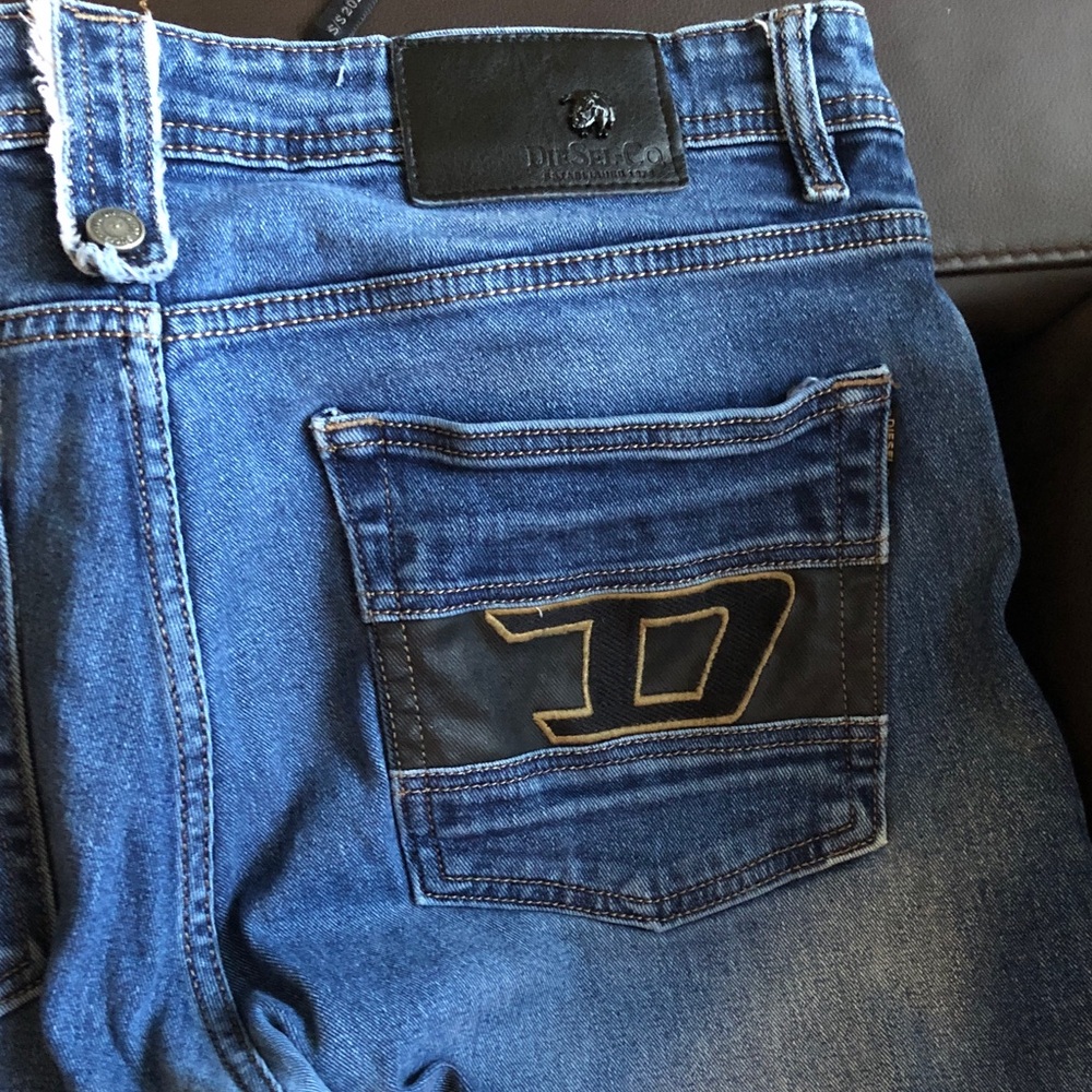Diesel Blue Men’s Denim Jeans with Logo Back Pocket